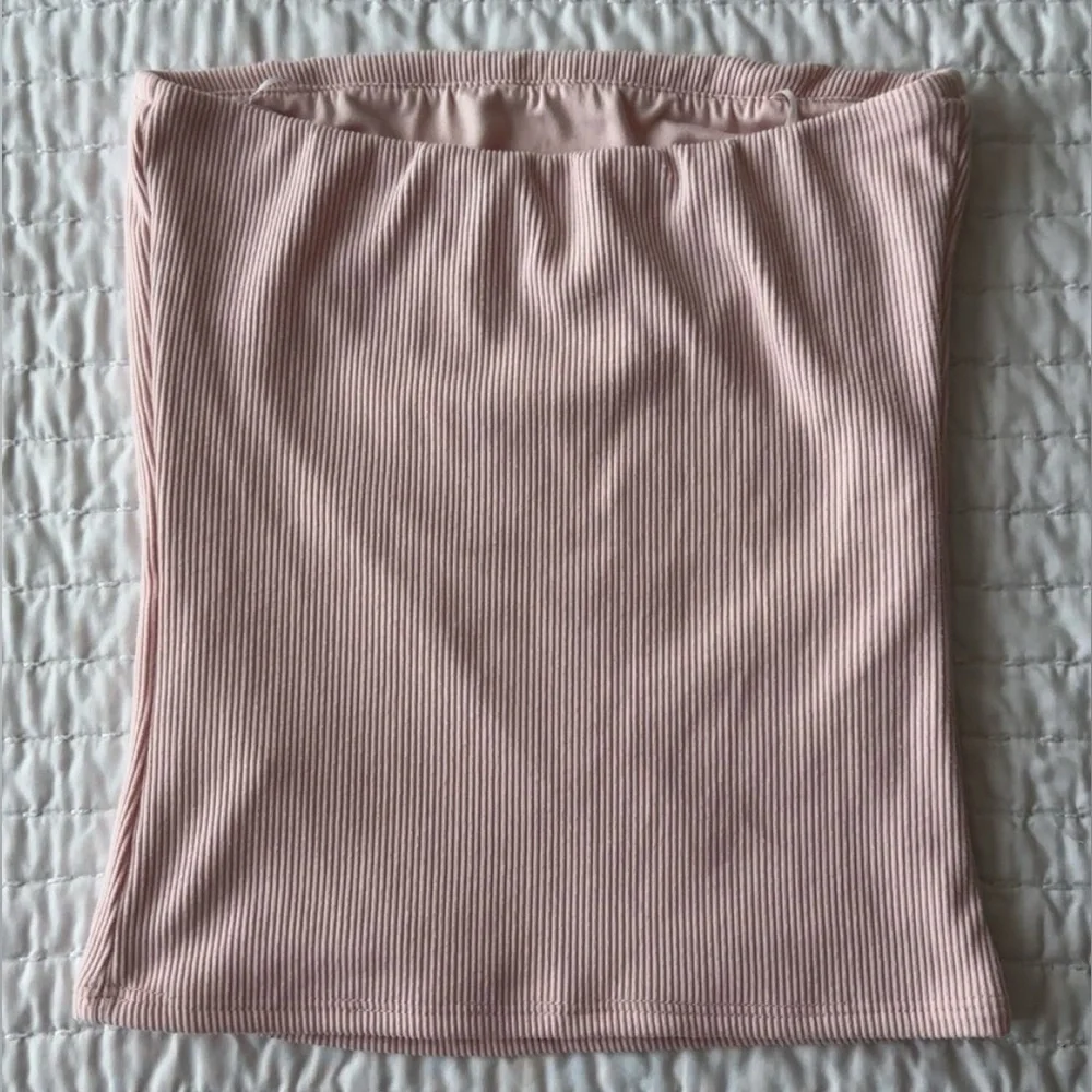 Pink Ribbed Tube Top - Picture 2 of 3